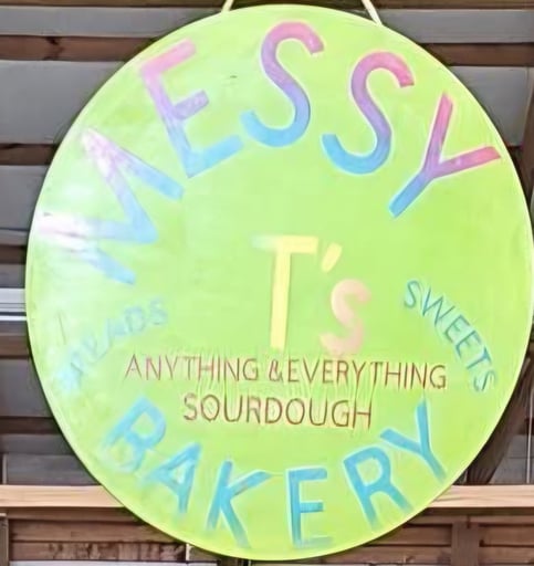 Messy T's Bakery profile picture