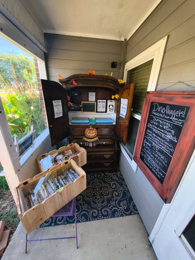 Porchlight Mercantile profile picture